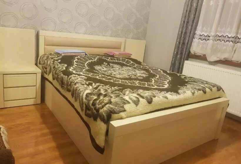 پانسیون Zeiko S Guesthouse