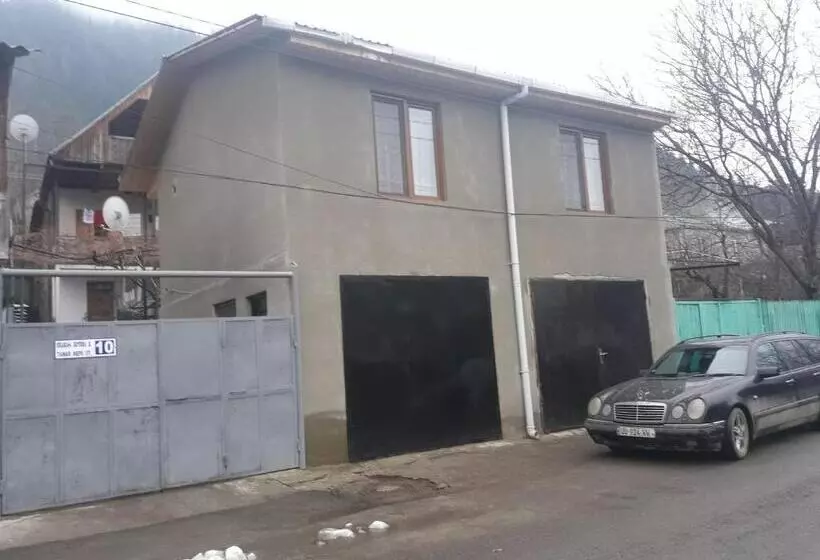 پانسیون Zeiko S Guesthouse