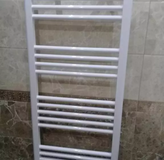 پانسیون Zeiko S Guesthouse