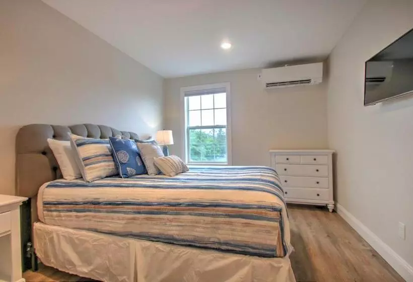 Atlantic Ocean Suites