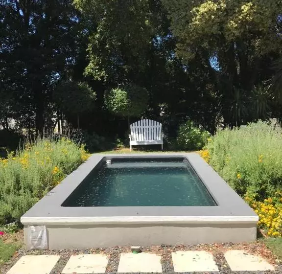 Majatalo Afrika Pearl