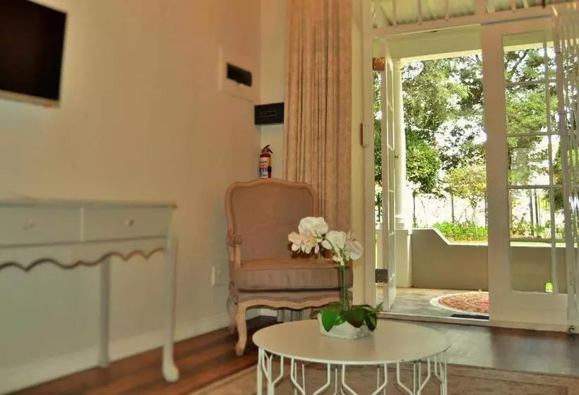 Majatalo Afrika Pearl