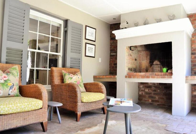 پانسیون Afrika Pearl