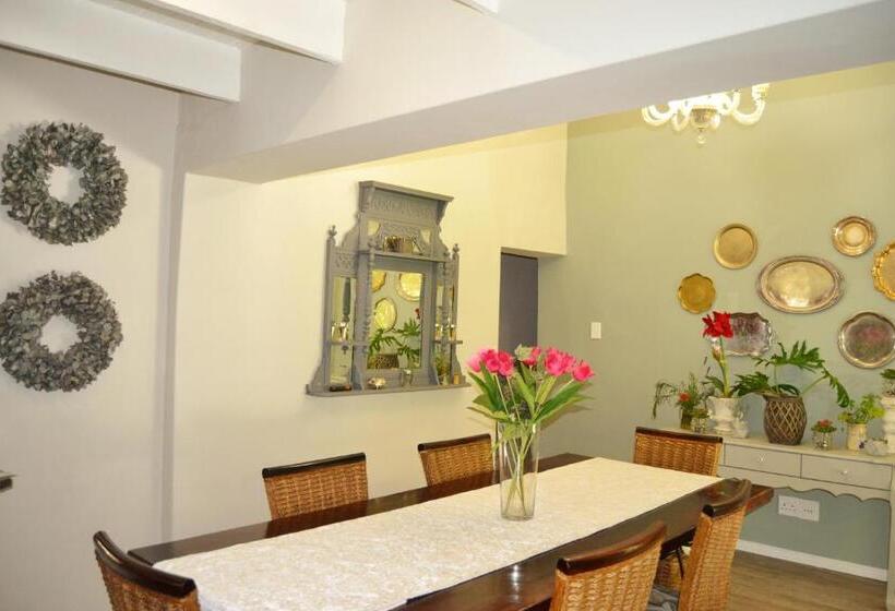 پانسیون Afrika Pearl