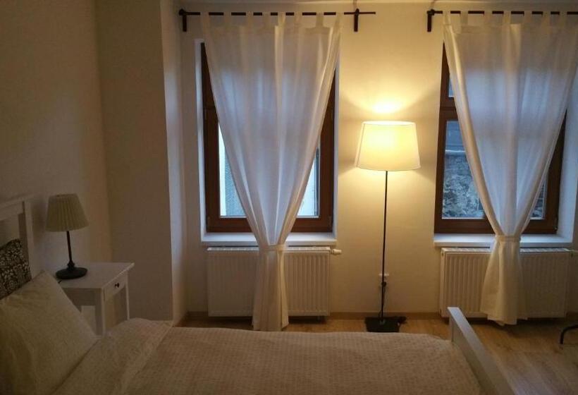 펜션 Apartment 179