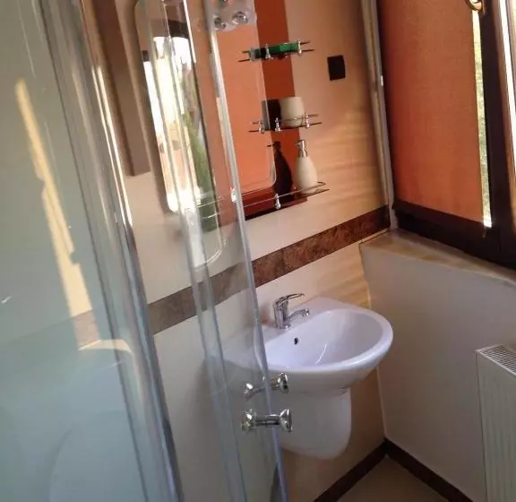 Pensiune Casa Craiova Nuova