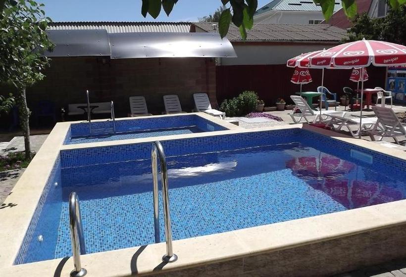 پانسیون гостевой дом лабиринт