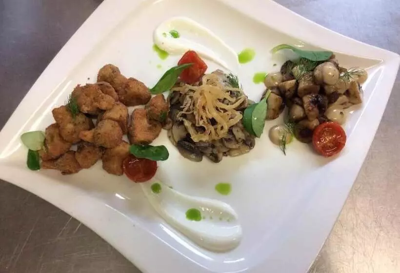 ユースホステル Guest House Pod Grebenom