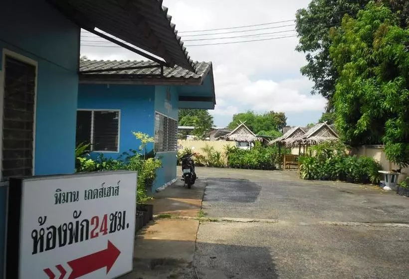 هاستل Piman Guest House