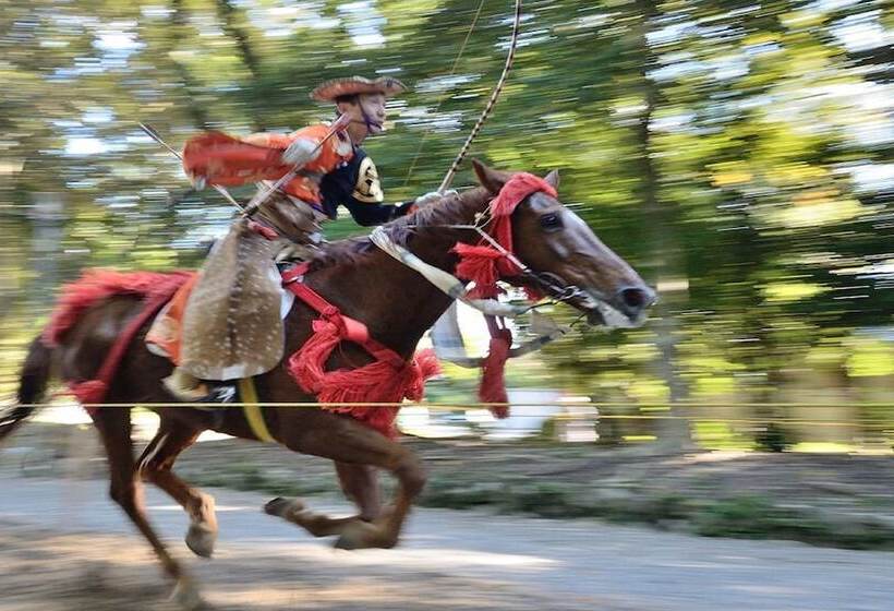 فنادق الكبسولة Calendar