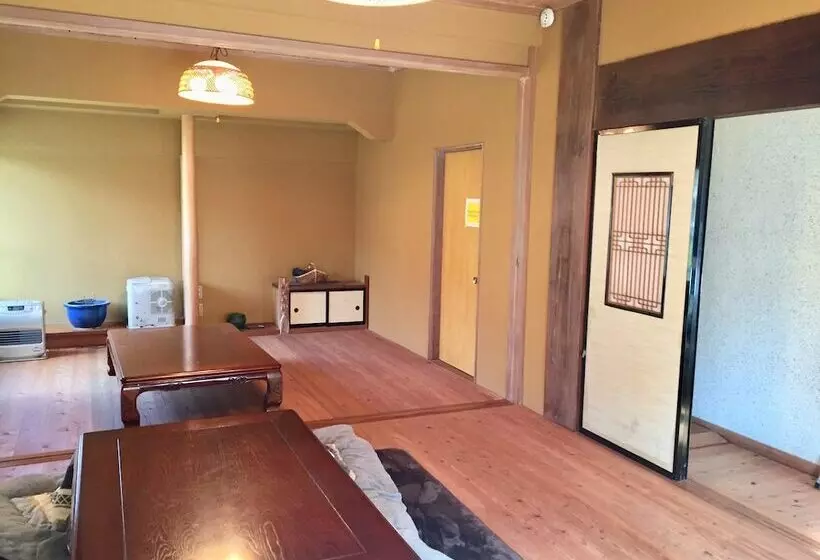 Majatalo Guest House Itokawa