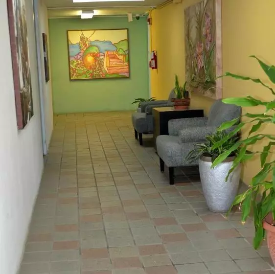 پانسیون Hostal Universitario