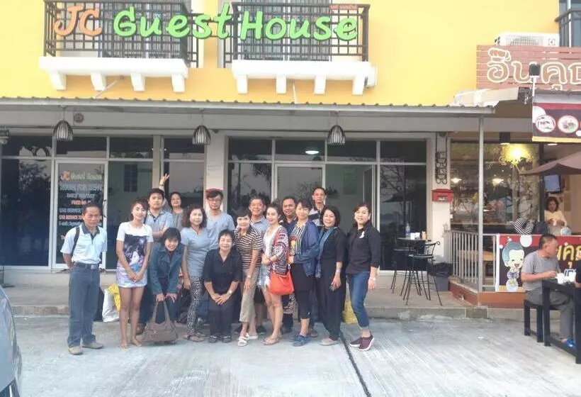 پانسیون Jc Guesthouse @ Suratthani Airport