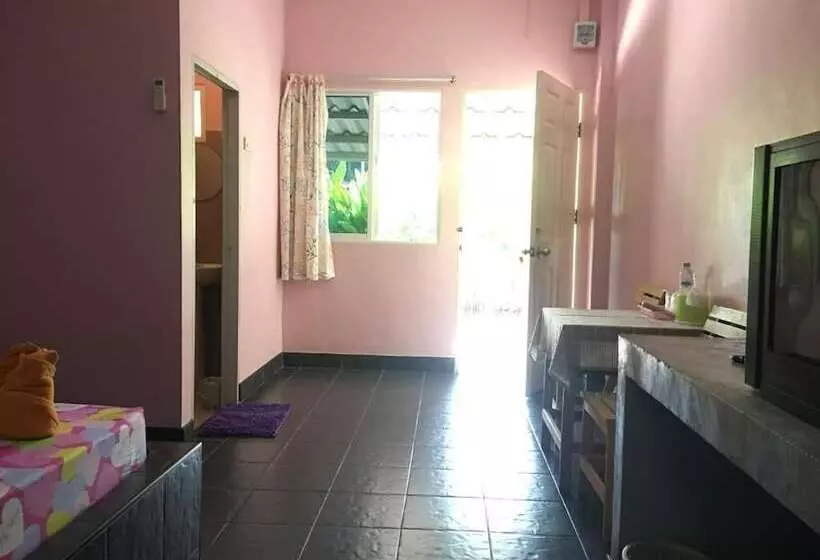 ペンション Mee Rak Resort