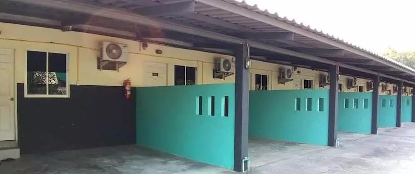 ペンション Mee Rak Resort