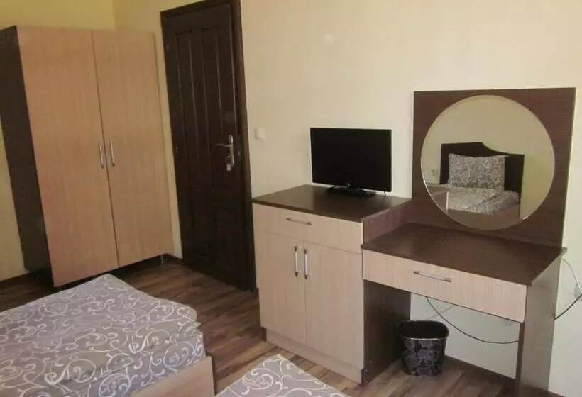 پانسیون Panorama Guest House