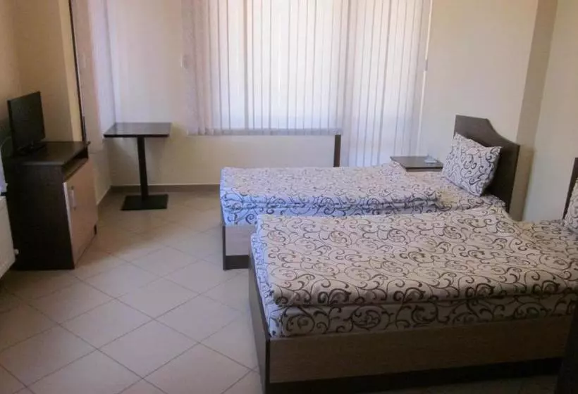پانسیون Panorama Guest House