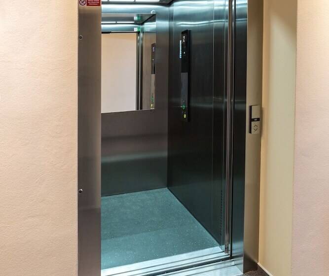 ペンション Penzion Longus