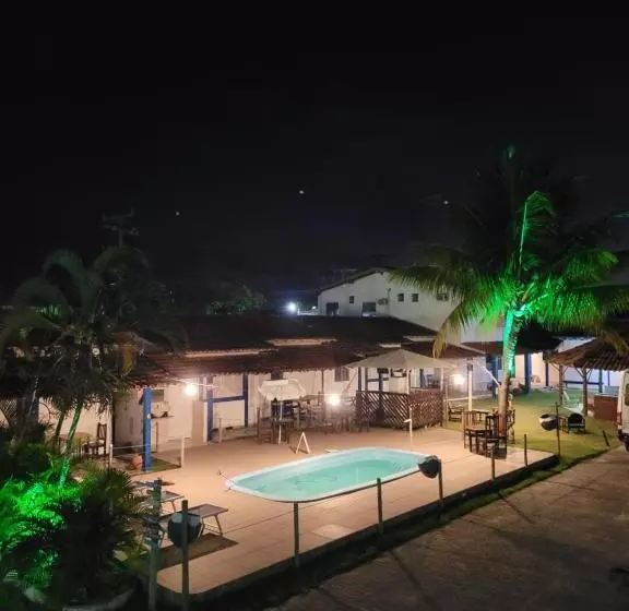 ペンション Pousada Luar