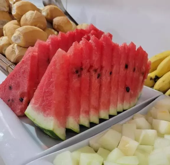 ペンション Pousada Luar