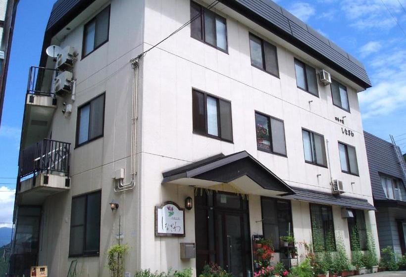 פנסיון Shinazawa