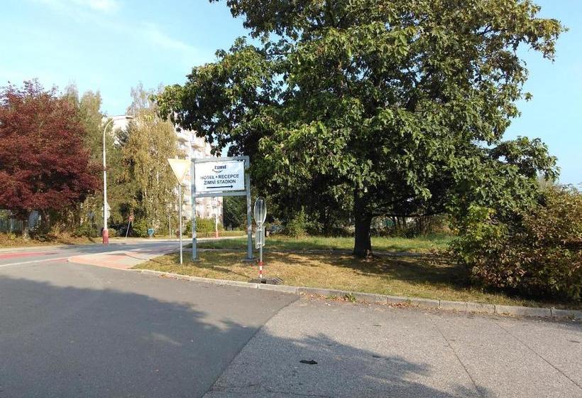 بنسيون Zimní Stadion Tábor