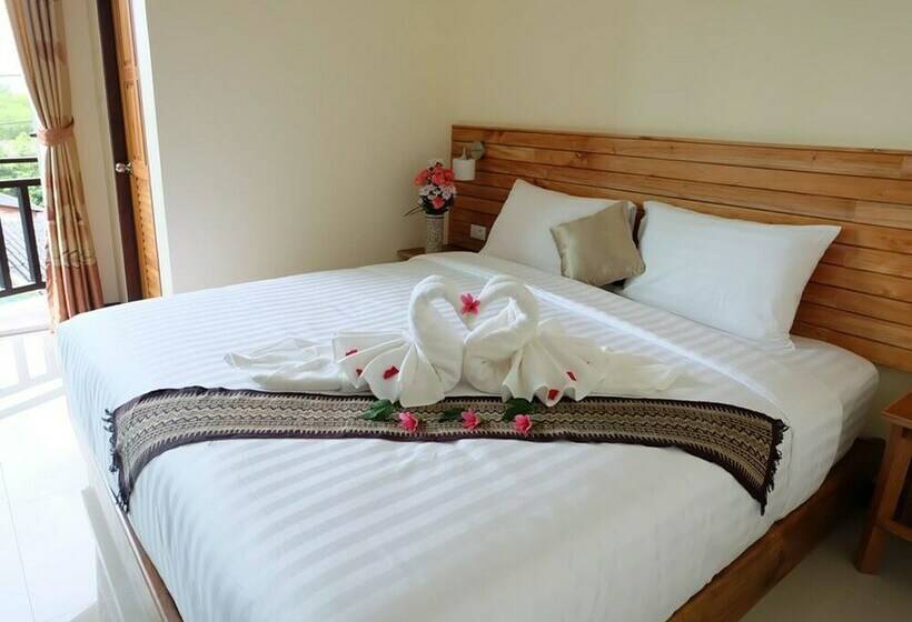 Pensão Chatin Guesthouse