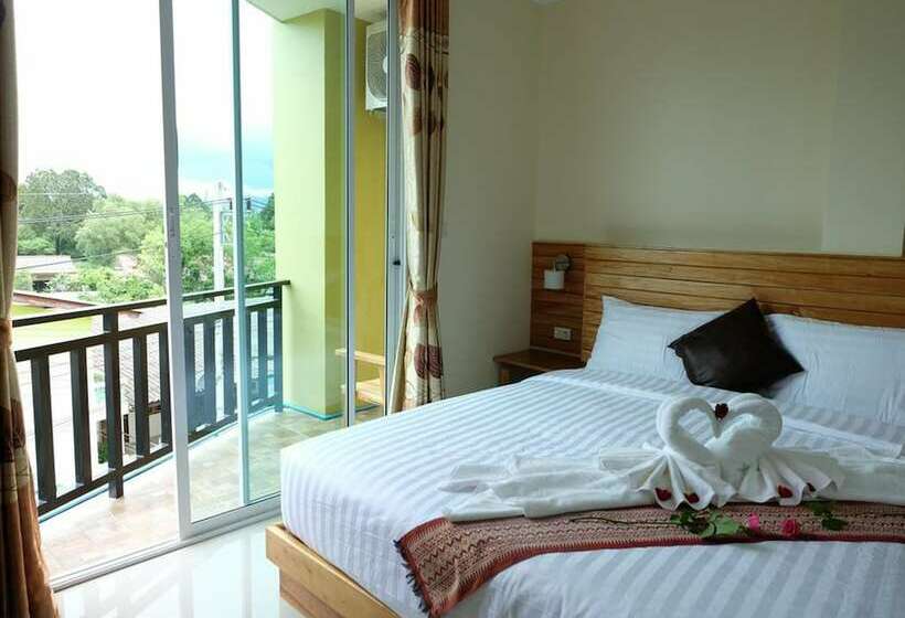 Pensão Chatin Guesthouse