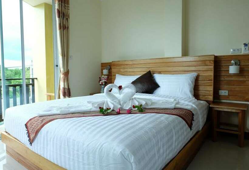 Pensão Chatin Guesthouse