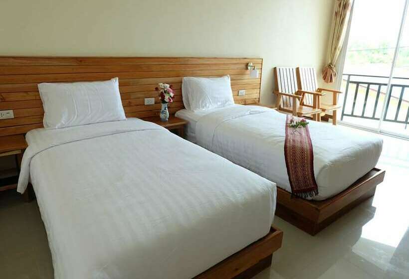 Pensão Chatin Guesthouse