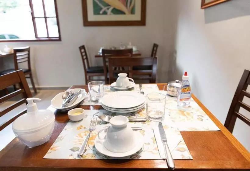 Majatalo Vila Hibisco Pousada E Apart