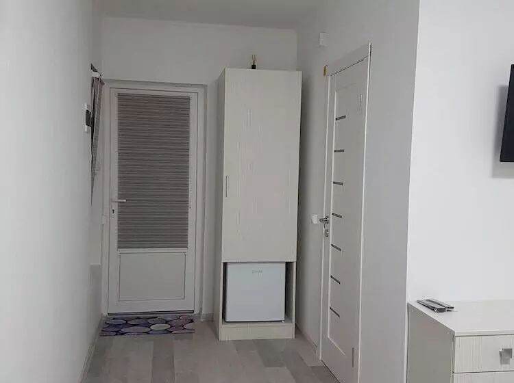 Retkeilymaja Apartments Like