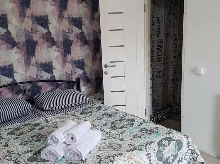 Retkeilymaja Apartments Like