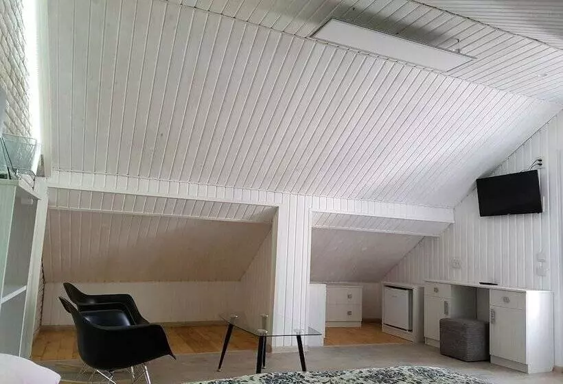 Retkeilymaja Apartments Like