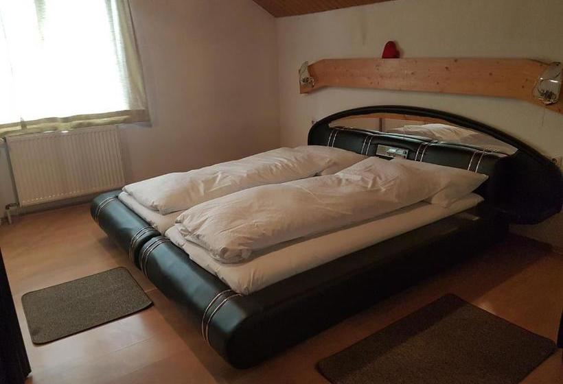 Hostel Gasthaus Krone