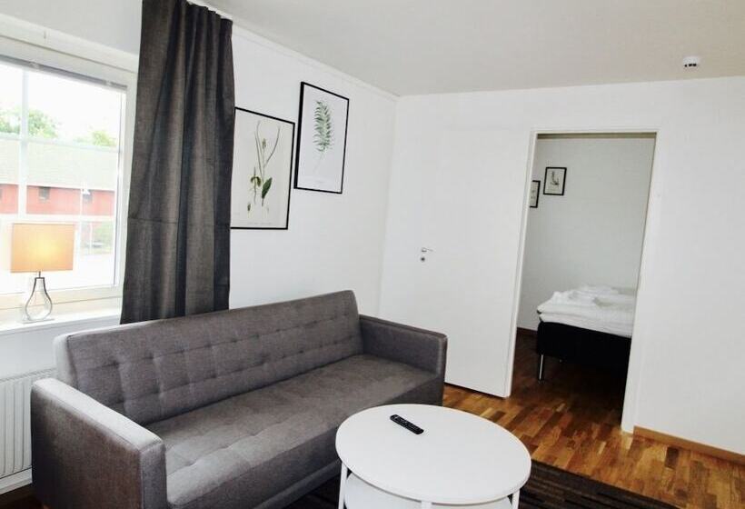 Easy Livin Apartment