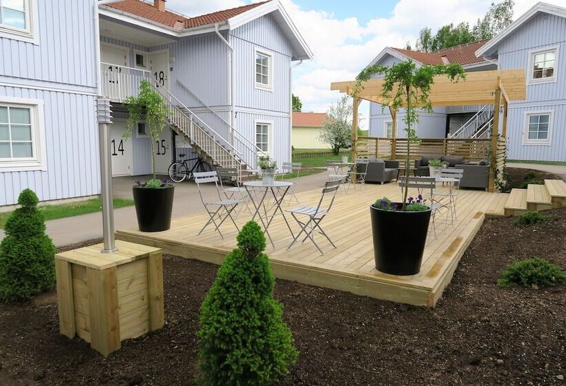 Easy Livin Apartment