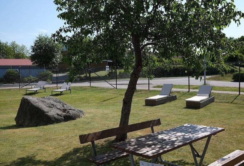 Easy Livin Apartment