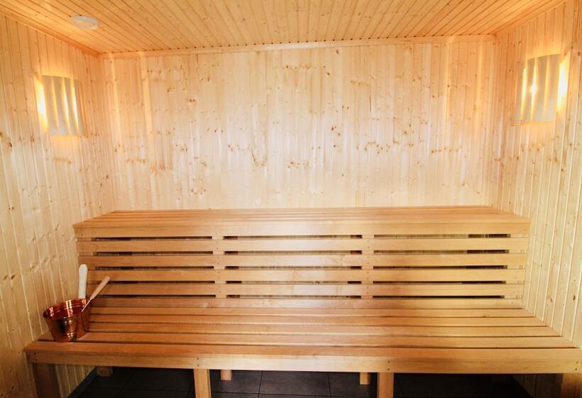 Easy Livin Apartment