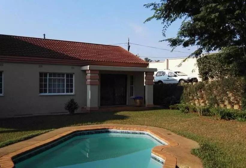 پانسیون Ezulwini Guest House