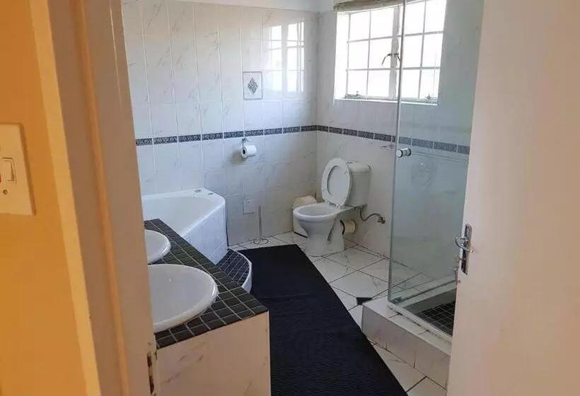 پانسیون Ezulwini Guest House