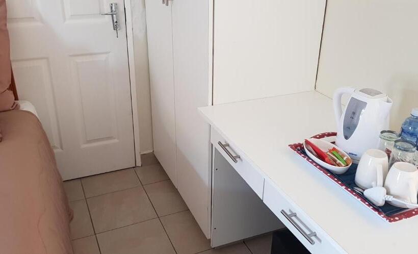 펜션 Ezulwini Guest House