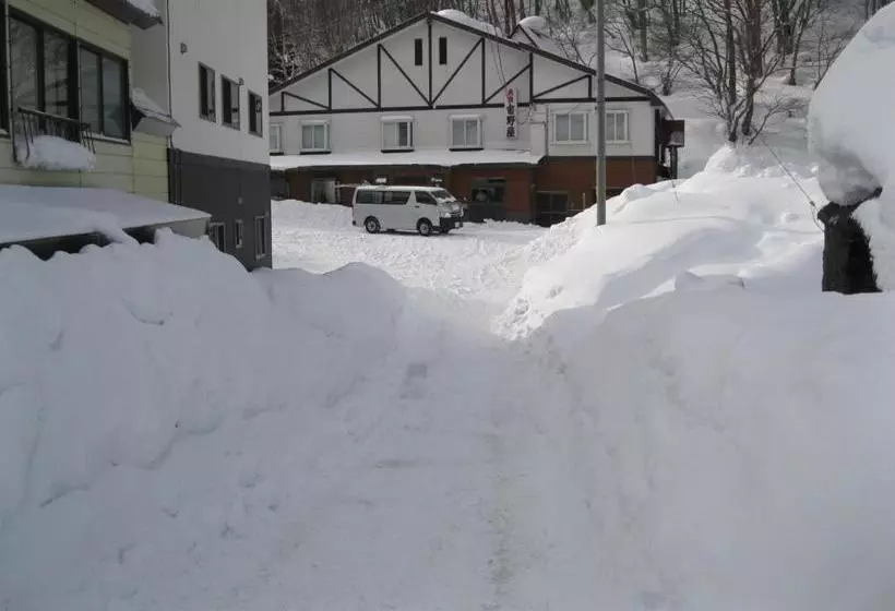 Majatalo Minshuku Yoshinoya