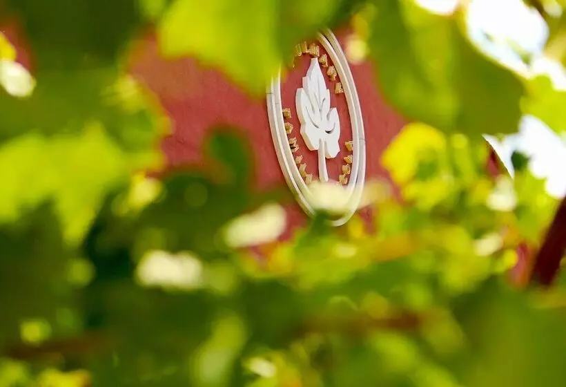 Majatalo Pulmary Guest House