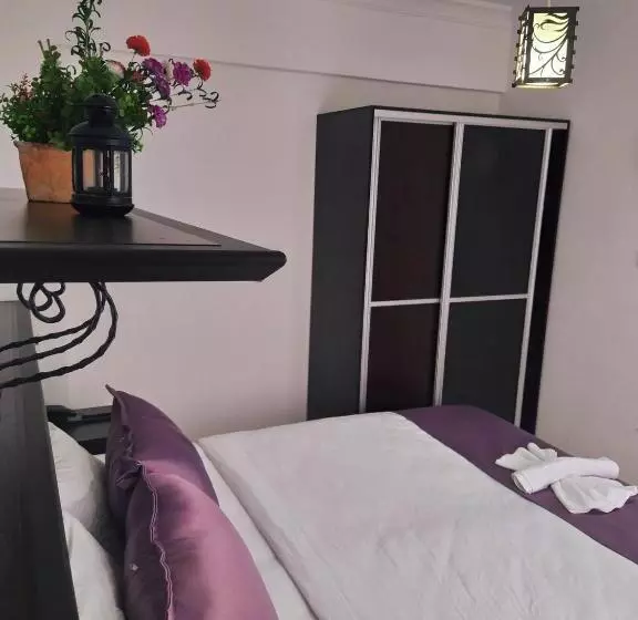 Yeni Bademli Konuk Evi