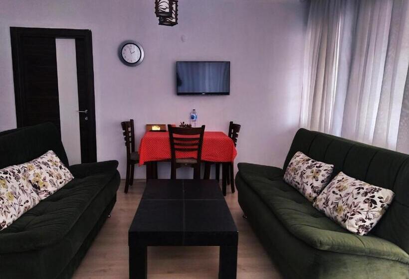 Yeni Bademli Konuk Evi