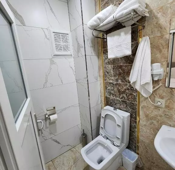 Esa Suite