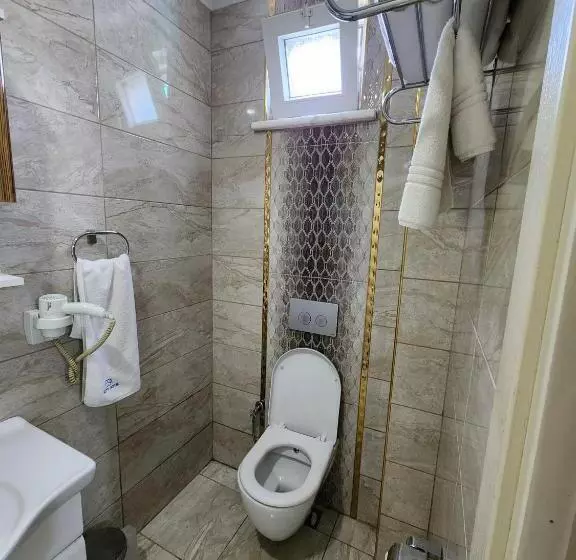 Esa Suite