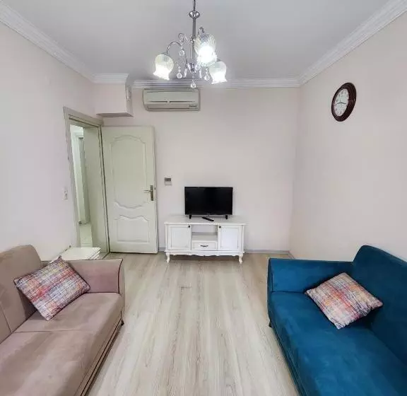Esa Suite