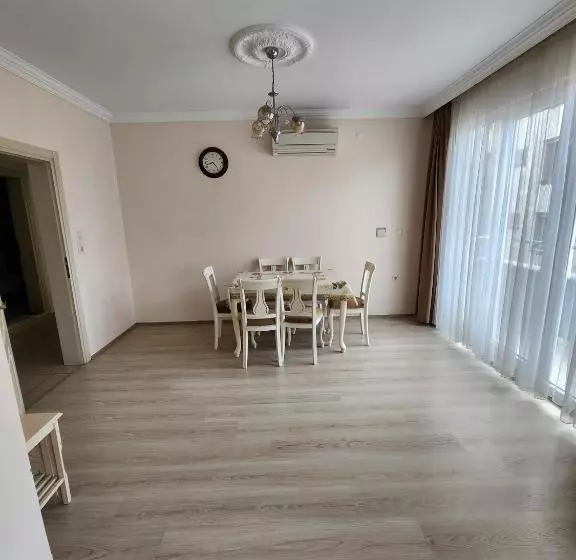 Esa Suite